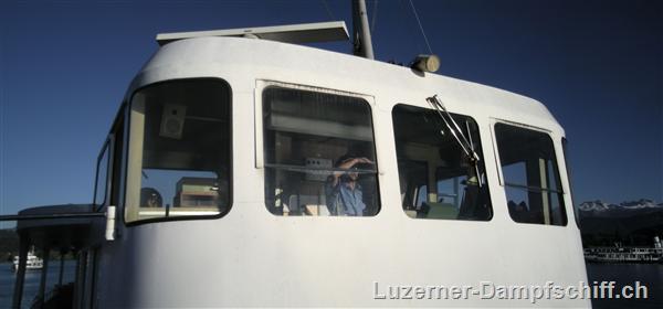 Picture: pano_mitteldeck_steuerhaus_geblendet.jpg