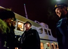 Motorschiff Rigi fährt zum letzten Mal mit Schiffsführer Kurt Hunziker in Luzern ein